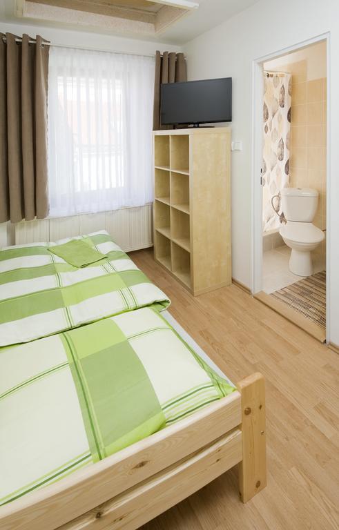 Penzion Ostrava-Levne Ubytovani Exterior photo
