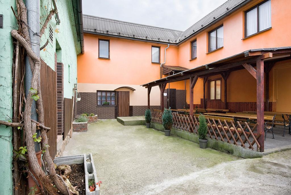 Penzion Ostrava-Levne Ubytovani Exterior photo